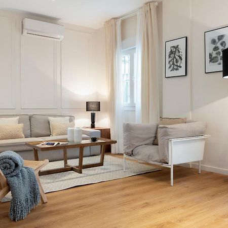 Magno Apartments Tintes Séville Extérieur photo